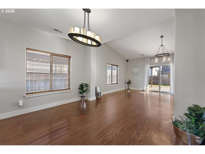 Living Room/Dining Room