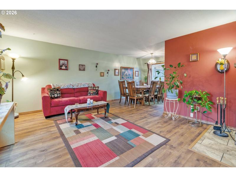 Living Room/Dining Room