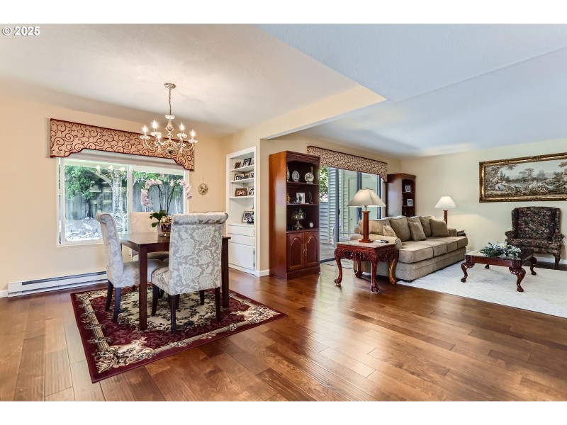 Living Room/Dining Room