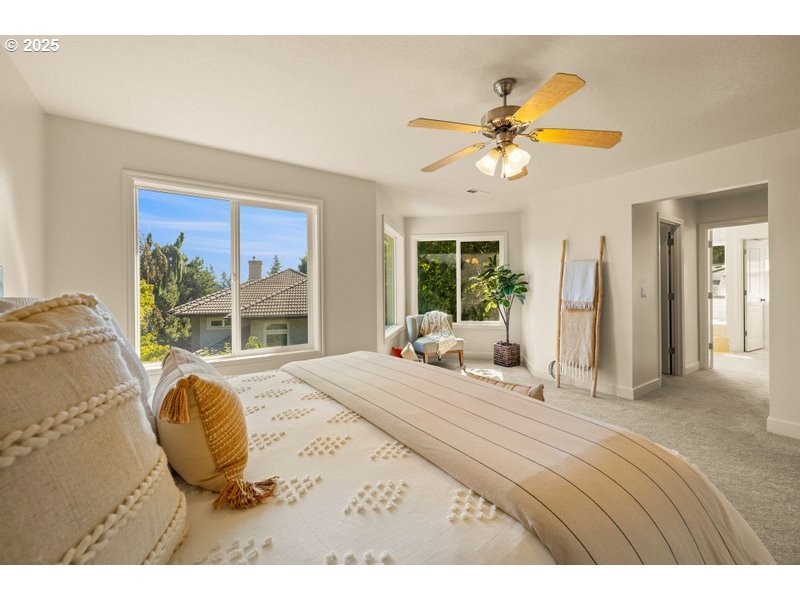 Bedroom, Owner's Suite