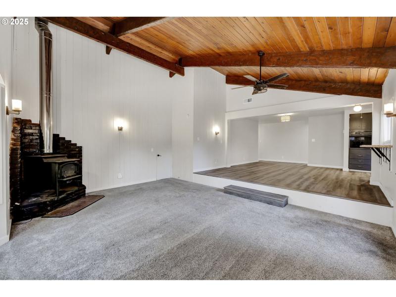 Living Room/Dining Room