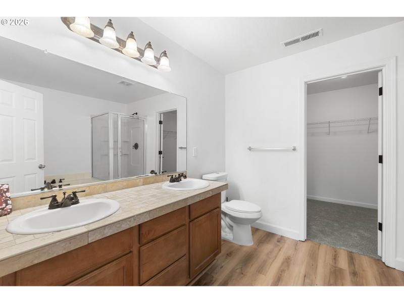 Owner's Suite Bathroom