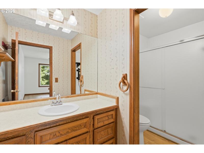 Owner's Suite Bathroom