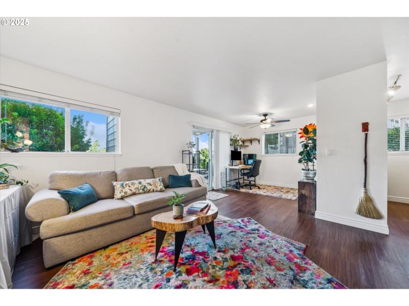 Living Room/Dining Room