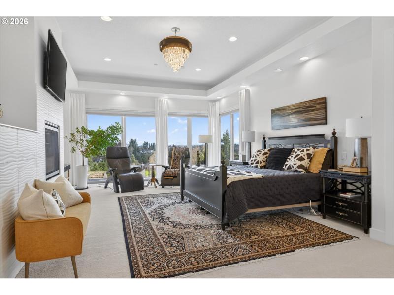 Owner's Suite Bedroom