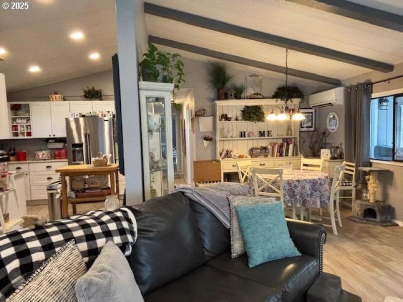 Living Room/Dining Room