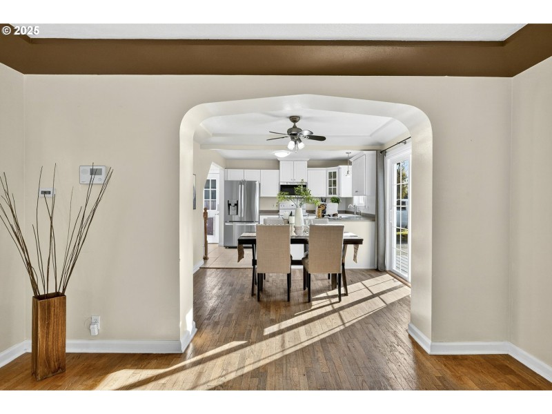 Living Room/Dining Room