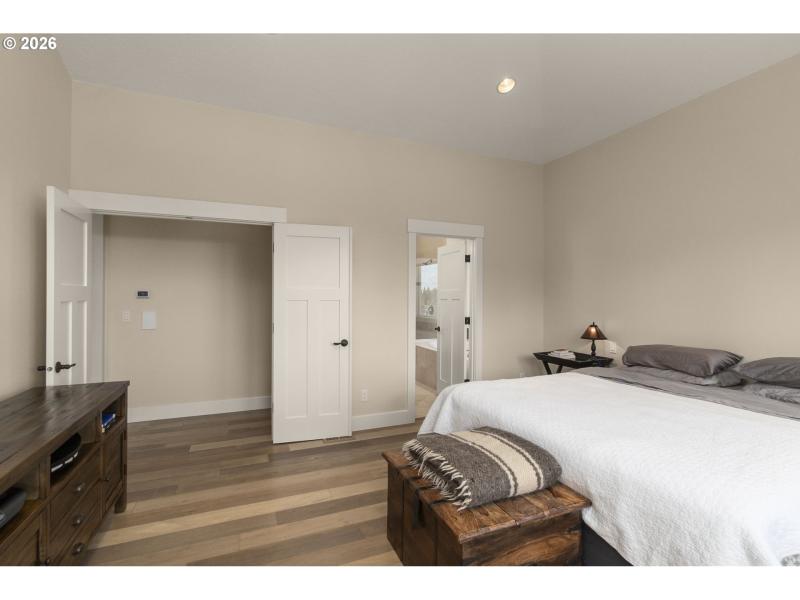 Bedroom, Owner's Suite