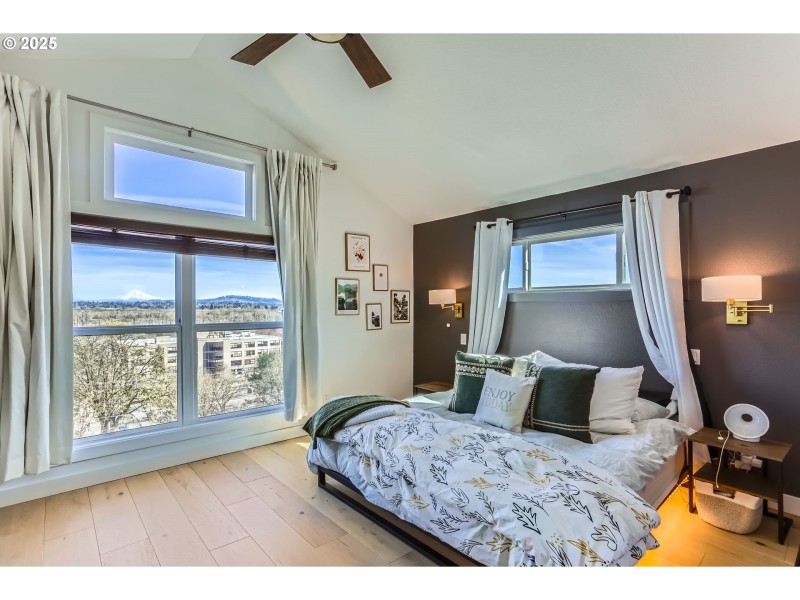 Bedroom, Owner's Suite