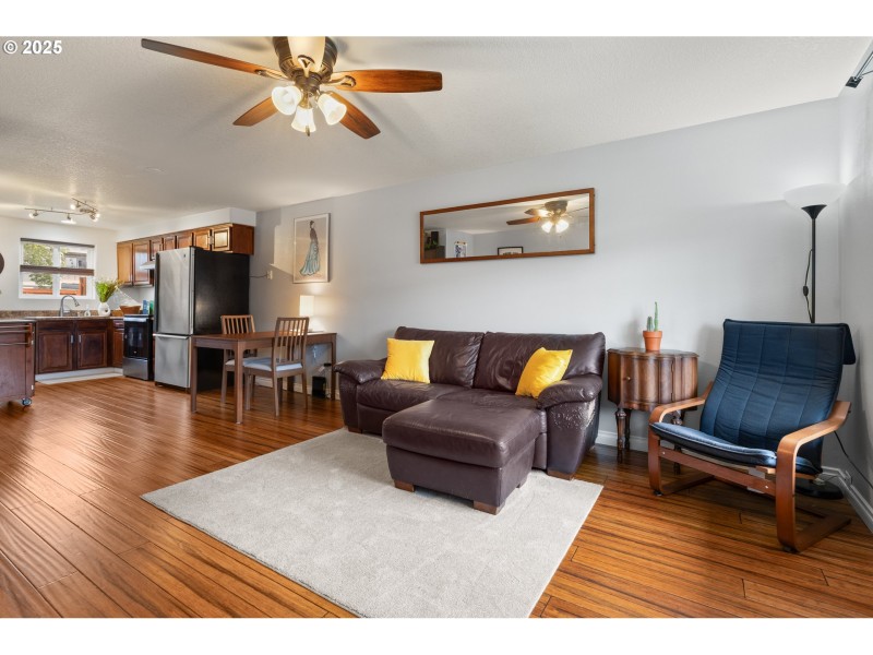 Living Room/Dining Room