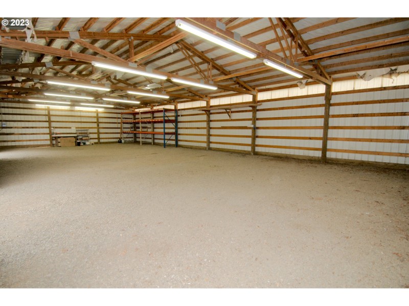Barn
