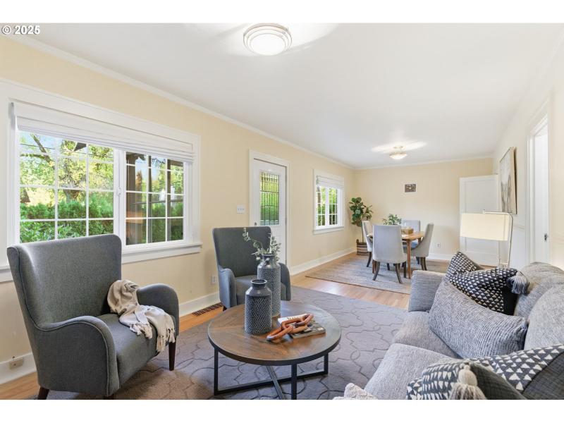 Living Room/Dining Room