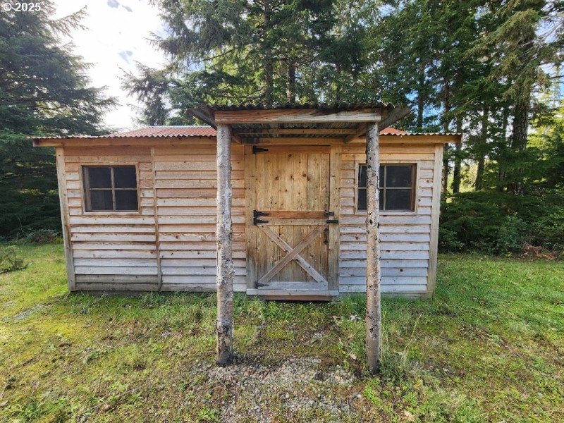 Shed