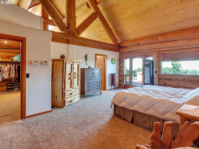 Owner's Suite Bedroom