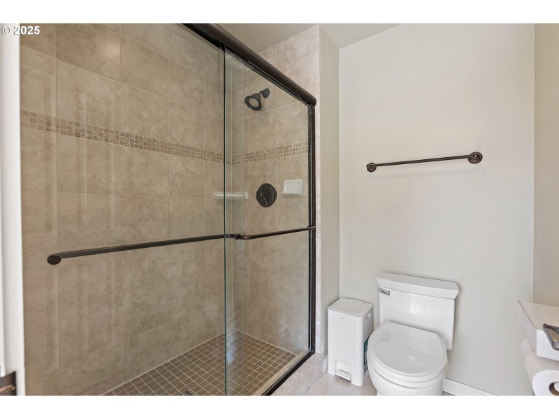 Bathroom, Attached