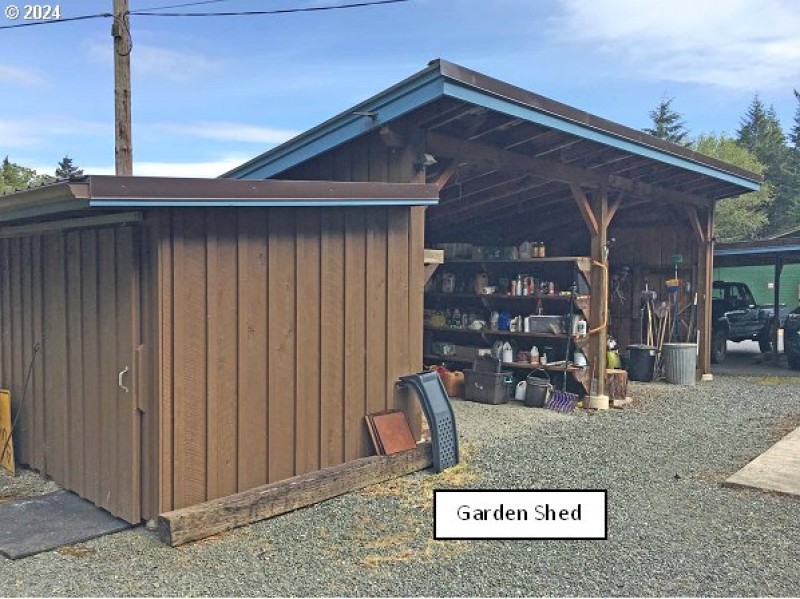 Shed