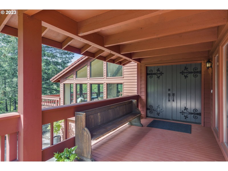 Entrance/Foyer