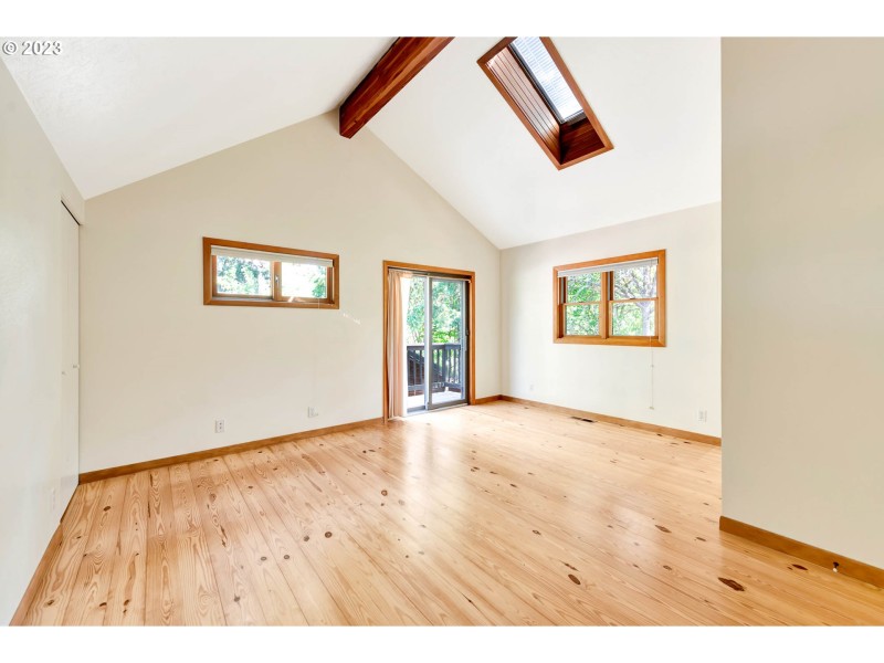 Bedroom, Owner's Suite