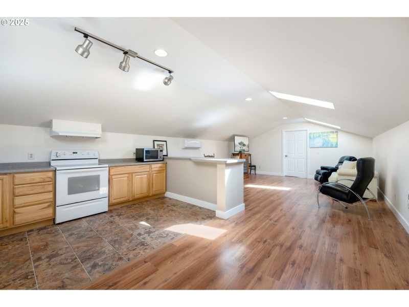Upstairs Unit