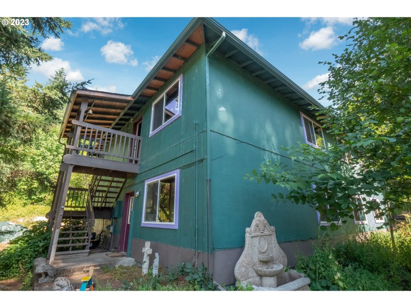 Guest Quarters