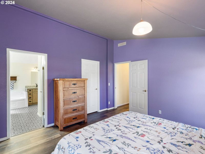 Owner's Suite Bedroom
