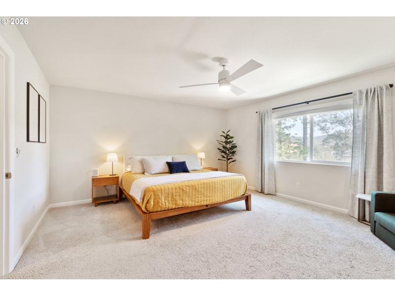 Bedroom, Owner's Suite