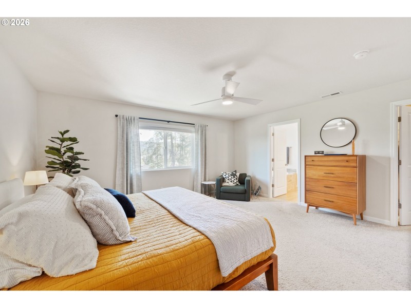 Bedroom, Owner's Suite