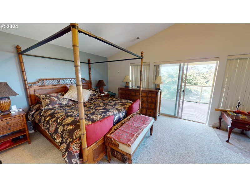 Owner's Suite Bedroom