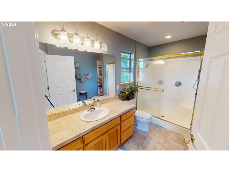 Owner's Suite Bedroom