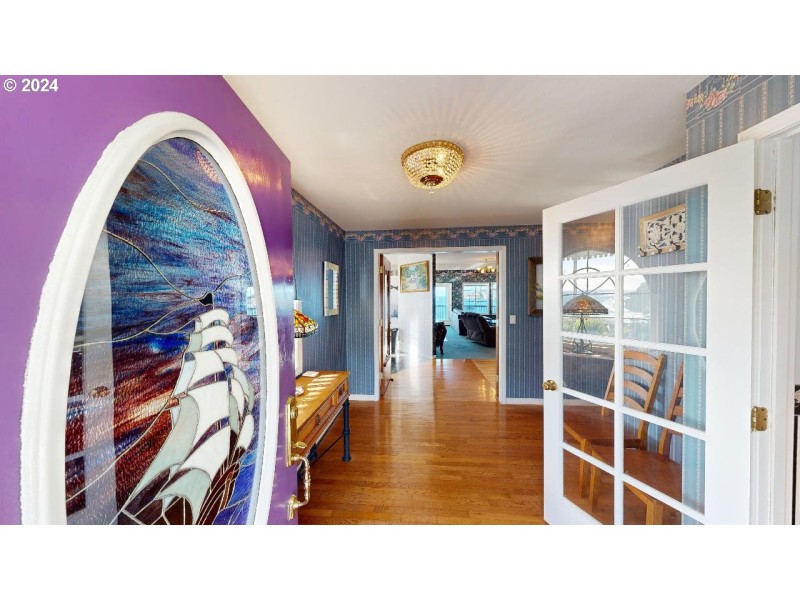 Entrance/Foyer