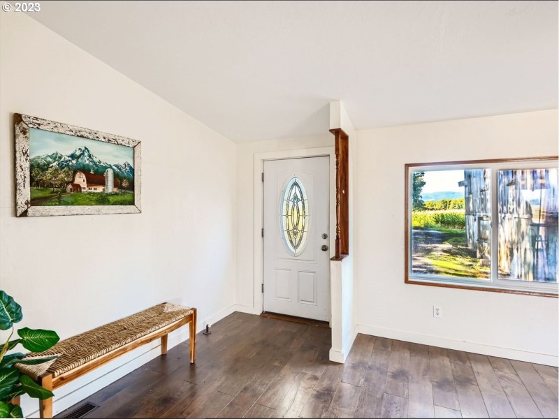 Entrance/Foyer