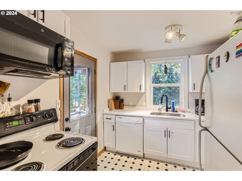 Upstairs Unit