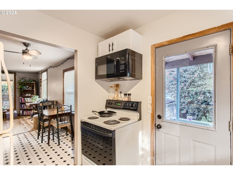 Upstairs Unit