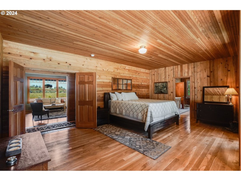 Bedroom, Owner's Suite