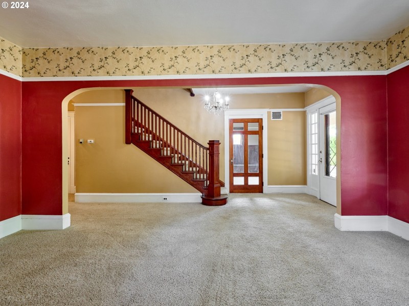 Entrance/Foyer