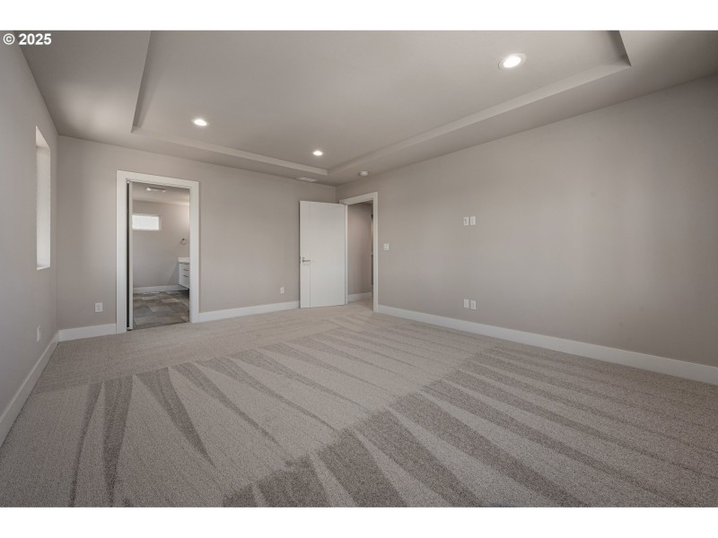 Bedroom, Owner's Suite