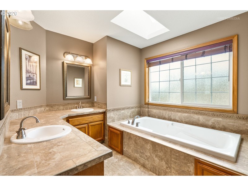 Owner's Suite Bathroom