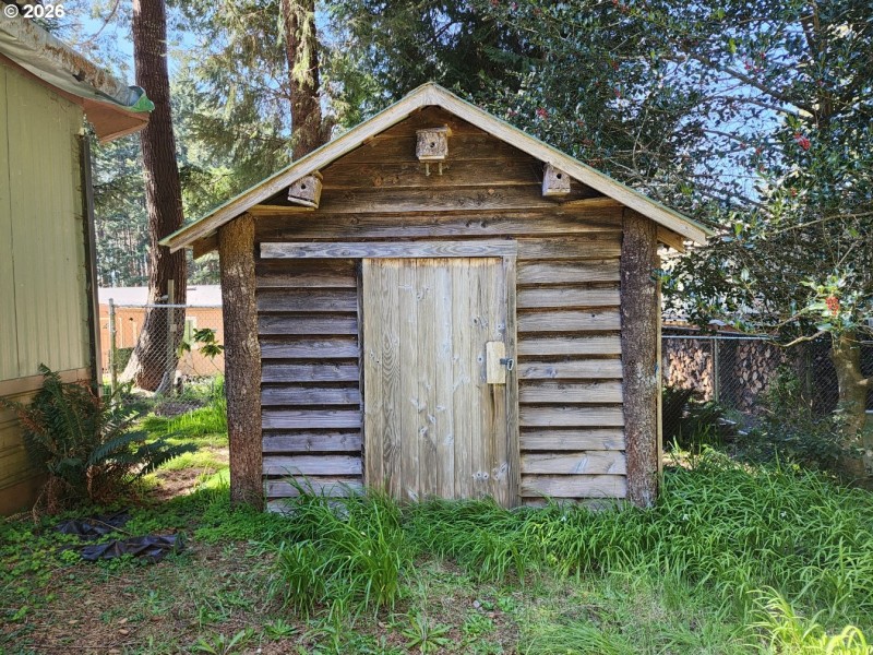Shed