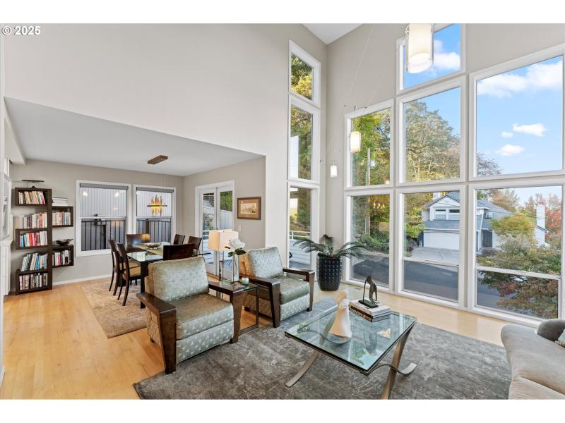 Living Room/Dining Room