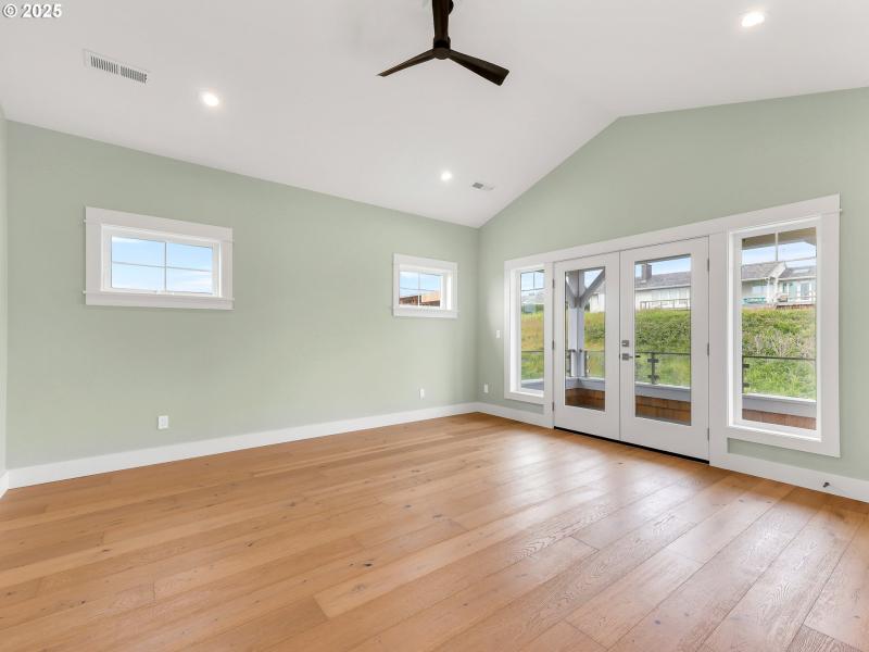 Bedroom, Owner's Suite