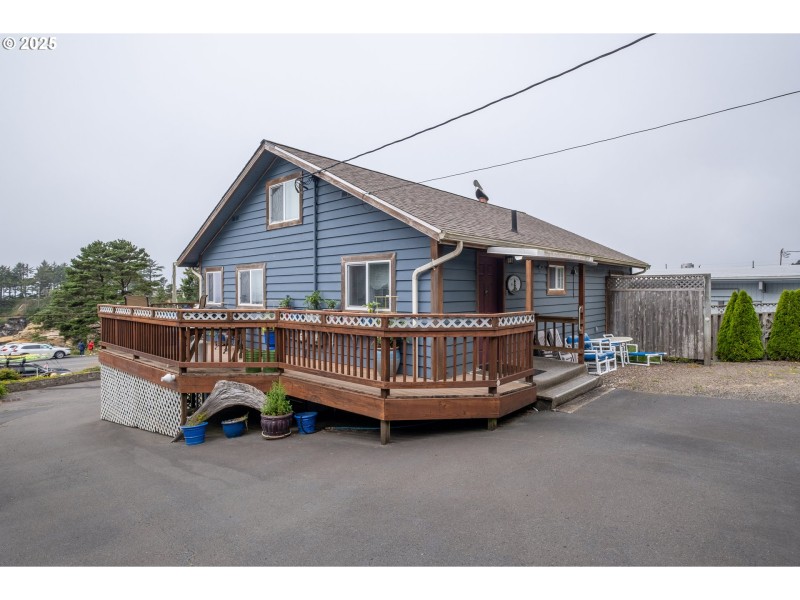 Deck