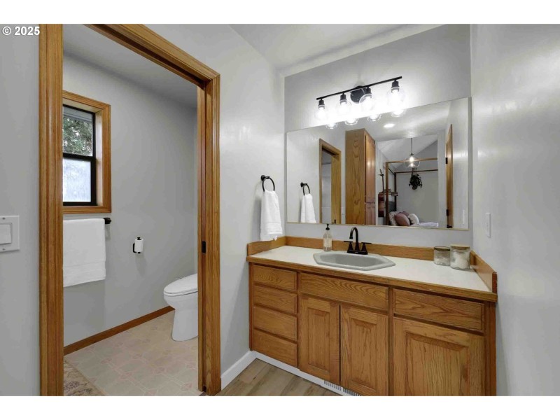 Owner's Suite Bathroom