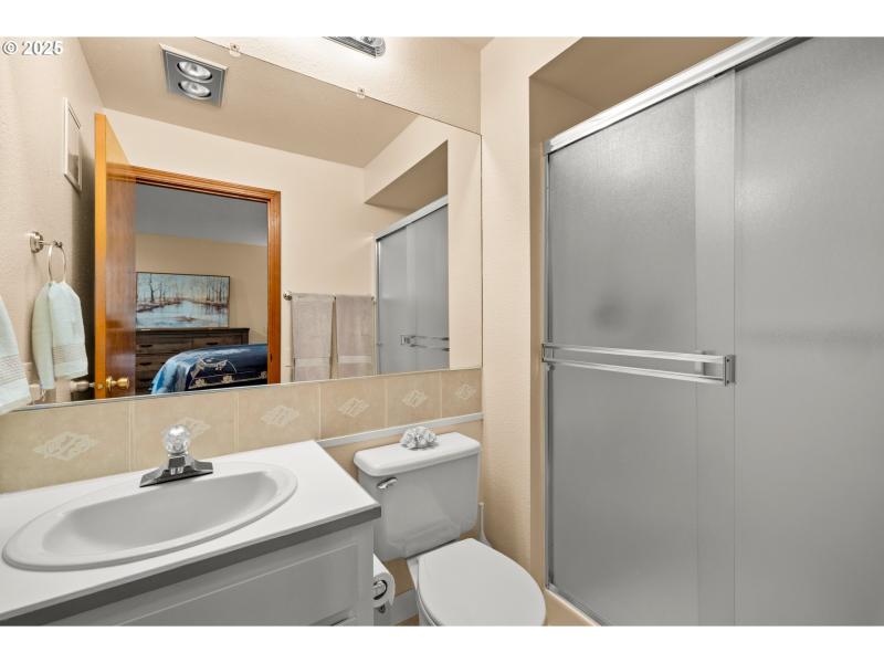 Owner's Suite Bathroom