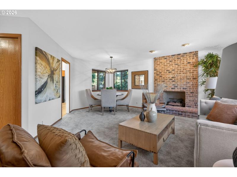 Living Room/Dining Room