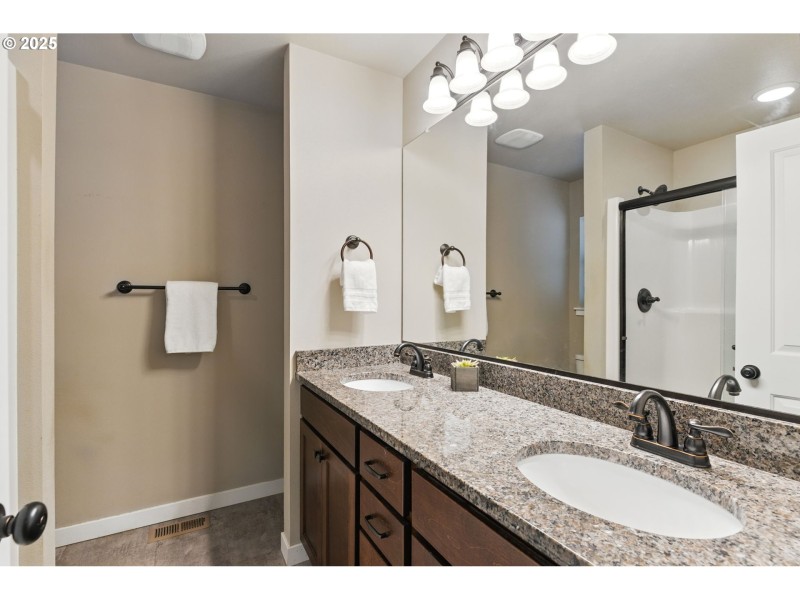 Owner's Suite Bathroom