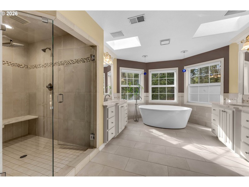 Owner's Suite Bathroom