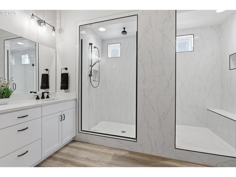 Owner's Suite Bathroom