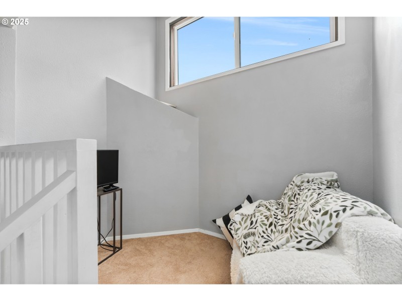Bedroom, Primary