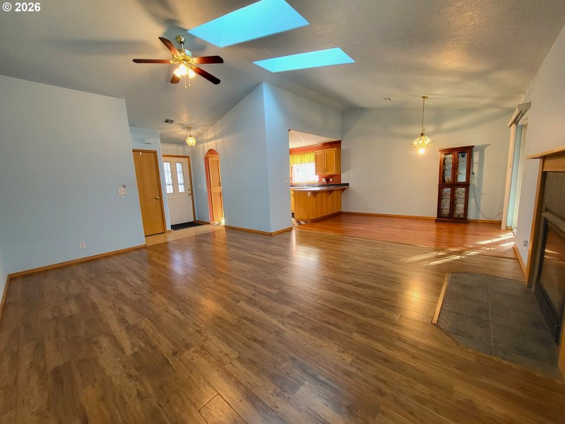 Living Room/Dining Room