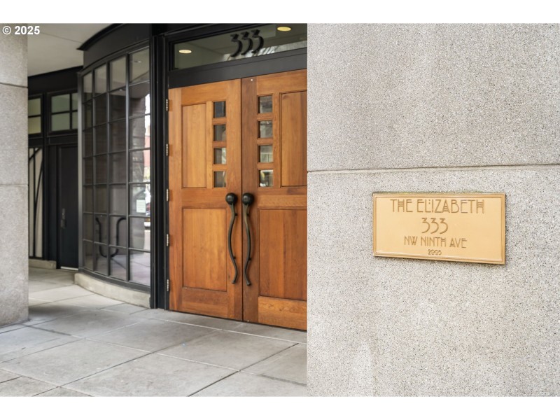 Entrance/Foyer